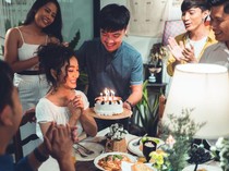 Pria Ini Dilarang Pesan Makanan yang Dipantang Temannya