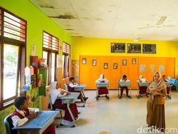 Mantap! Kini Siswa SD di Anambas Bisa Belajar dengan Internet