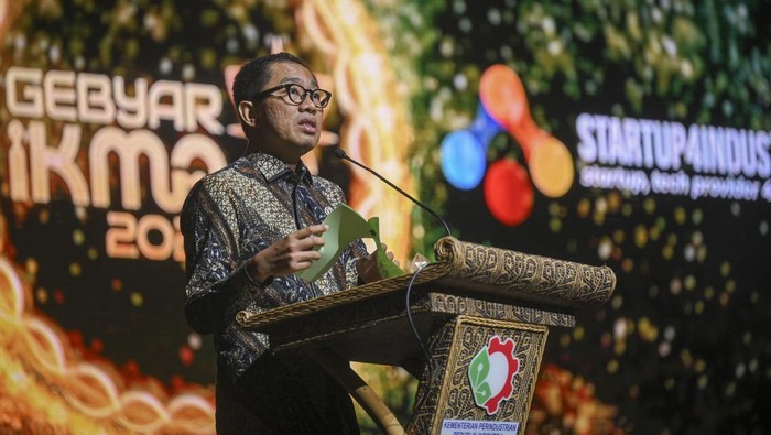 Wakil Menteri Perindustrian Faisol Riza menghadiri Gebyar Industri Kecil, Menengah dan Aneka (IKMA) 2024, di Jakarta, Kamis (14/11/2024).