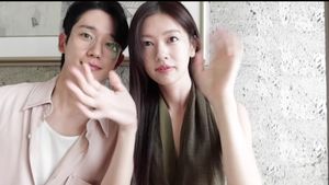 8 Momen Manis Jung Hae In & Jung So Min Pemotretan di Bali, Diisukan Pacaran