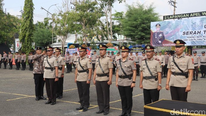 Mutasi pejabat di Polres Sampang