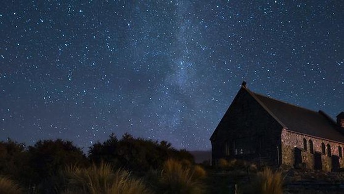 Pemandangan bintang di Aoraki Mackenzie