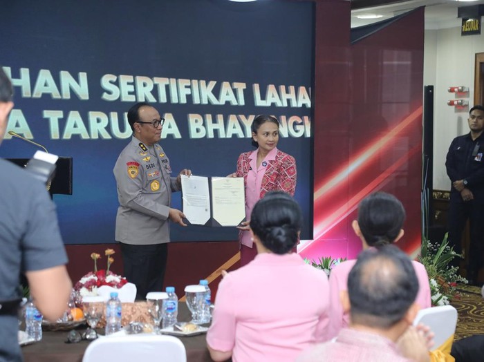 Pengukuhan Yayasan Kemala Taruna Bhayangkara