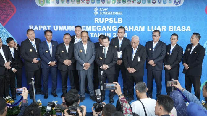 Penjabat (Pj) Bupati Ogan Komering Ulu (OKU) Sumatera Selatan, M Iqbal Alisyahbana menghadiri rapat RUPS LB Bank Sumsel Babel