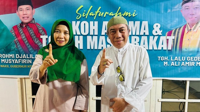 Tokoh NW TGH Lalu Gede Sakti Amir Murni dan Sitti Rohmi Djalilah. (Istimewa)