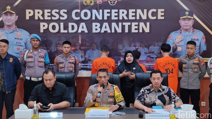 Polisi tangkap 3 orang sekeluarga pukuli pria hingga tewas di Serang (Bahtiar Rifai/detikcom)