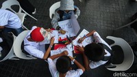 Lainnya, anak-anak penghapal Alquran pun telah mendapatkan kesempatan menjadi pendamping Garuda pada gelaran Piala AFC saat pertandingan Indonesia melawan Timor Leste. Di waktu yang bersamaan, ratusan perwakilan relawan, komunitas hingga anak-anak binaan juga menikmati pertandingan tersebut.