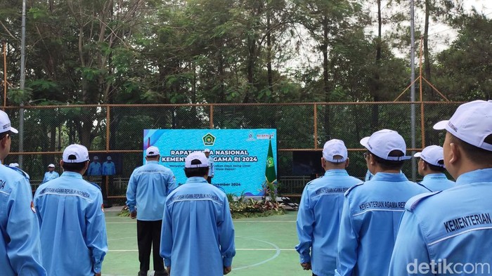 Potret Apel Rakernas Kemenag 2024 Kementerian Agama (Kemenag) RI menggelar apel Rakernas 2024 di Ciawi, Bogor, Jumat (15/11/2024).