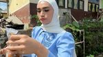 Potret Manis Putri Zulhas Saat Makan Pempek Bareng Zumi Zola