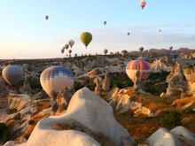 Longsor di Cappadocia, Tiga Orang Tewas Tertimbun Batu