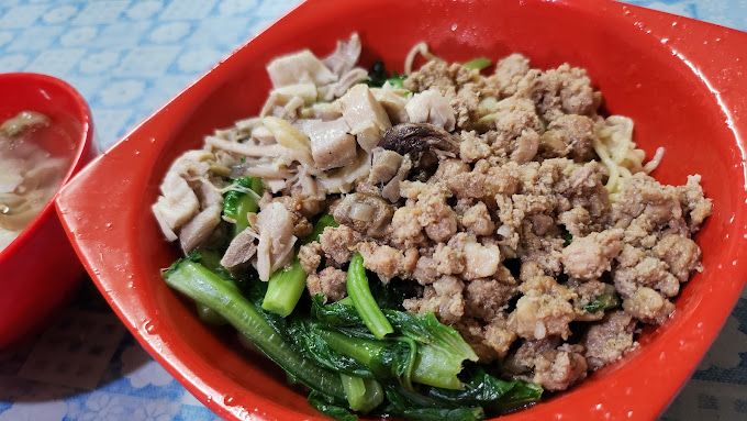 Seru! 10 Tempat Makan di Glodok yang Lokasinya di Dalam Gang