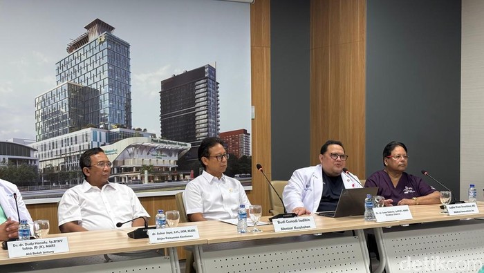 RSJPD Harapan Kita Lakukan Operasi Robotik Jantung Pertama di RI