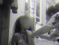 Video: Ibu di Batam Rantai Leher Anaknya, Kepala Korban Juga Bocor