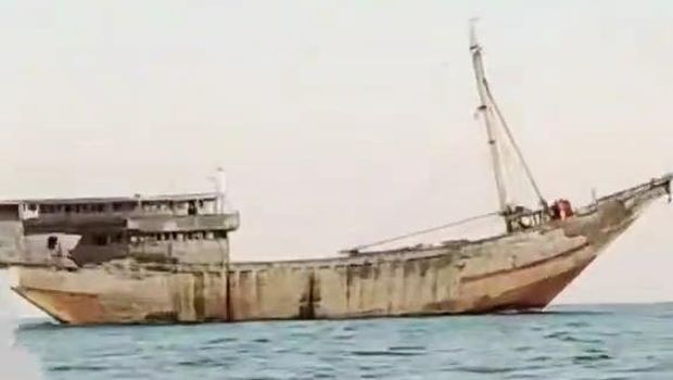 Tangkapan layar pemancing melihat kapal yang dinarasikan tanpa awak di lautan Mondoliko Jepara. Foto diunggah Jumat (15/11/2024).