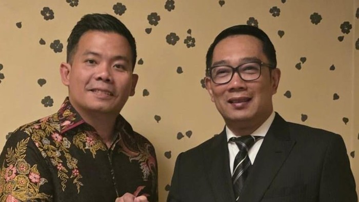Waketum PKN Gerry Habel Hukubun dan Ridwan Kamil (dok. ist)