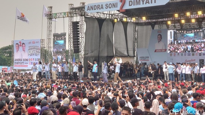 Andra Soni-Dimyati kampanye akbar di Cilegon