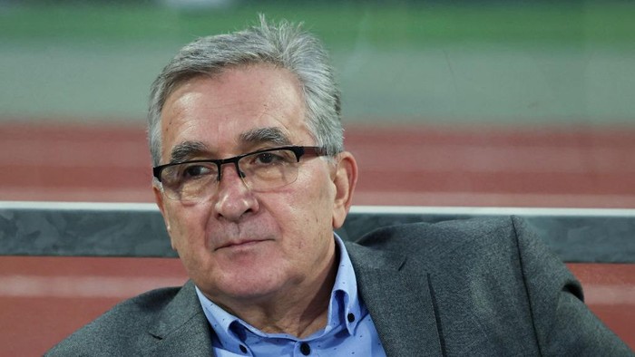 MANAMA, BAHRAIN - NOVEMBER 14: Branko Ivankovic coach of China reacts during the FIFA World Cup Asian 3rd Qualifier Group C match between Bahrain and China at the Bahrain National Stadium on November 14, 2024 in Manama, Bahrain. (Photo by Zhizhao Wu/Getty Images)