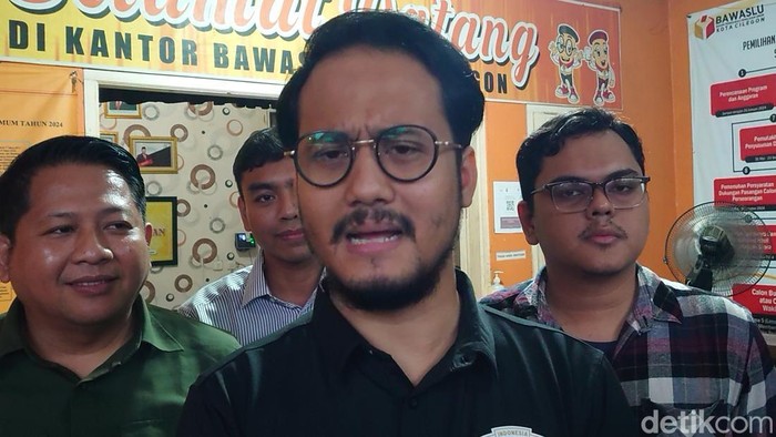 Calon Wakil Wali Kota Cilegon Fajar Hadi Prabowo dipanggil Bawaslu.