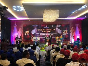 Debat Kedua Pilkada Jogja Dimulai, Riuh Yel-yel Pendukung Paslon