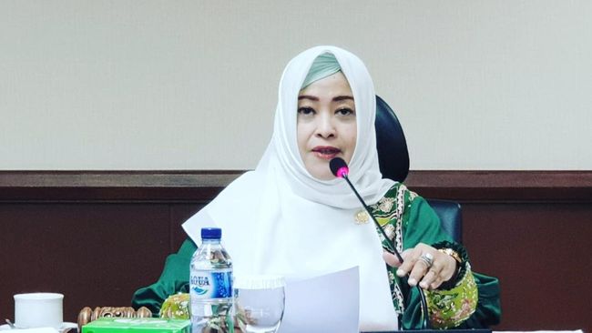Fahira Idris