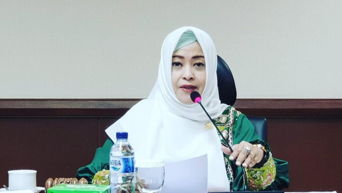 Fahira Idris