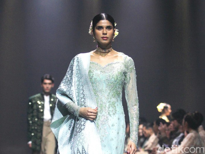 Koleksi Svarna by Ikat Indonesia, Svarna Annual Show 2024