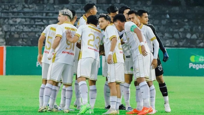 Laga Adhyaksa FC vs PSIM Jogja di Stadion Sriwedari, Solo, Sabtu (16/11/2024).