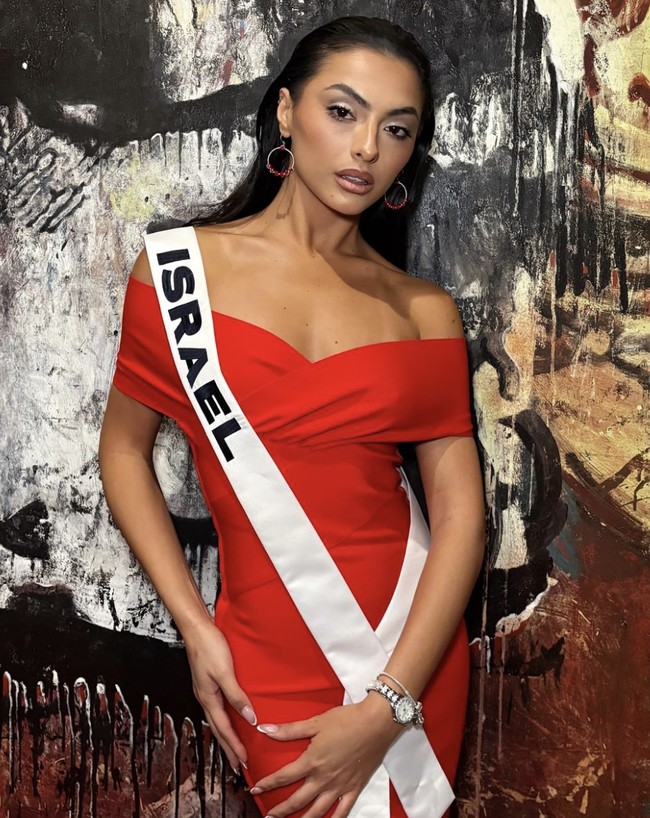 Ofir Natalia Korsia adalah wanita yang berasal dari Rishon Lezion, Israel. Wanita 24 tahun itu merupakan seorang aktris dan dancer. Foto: dok. Instagram