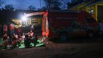 Mobil Sahabat Anak Hibur Pengungsi Erupsi Lewotobi