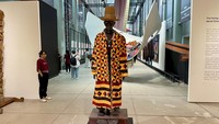 Traveler yang berkunjung ke pameran ini dapat menikmati keindahan kain-kain lokal melalui warna dan motif khas yang menggambarkan kekayaan tradisi masing-masing daerah. (Amalia/detikTravel)