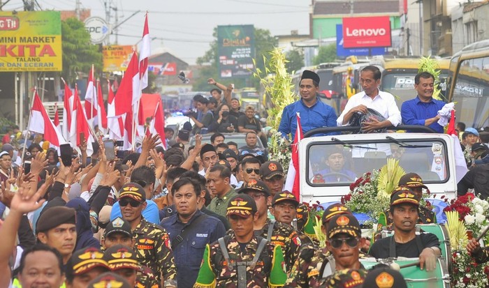 Pawai Jokowi, Luthfi-Yasin
