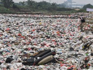 Kadis LH Tersangka, Sampah di Tangsel Ternyata Dibuang ke Bogor-Bekasi