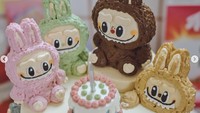 Super gemas! Kali ini Labubu aneka warna kumpul di atas cake. Cocok jadi inspirasi cake ulang tahun yang meriah. Foto: mustard.bakehouse