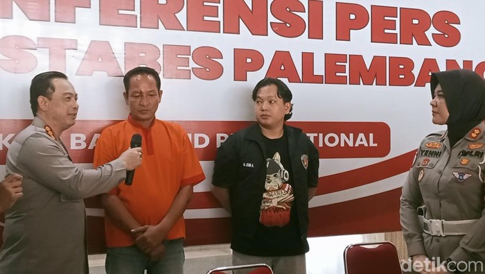 Pria yang Ngaku Mantan Brimob