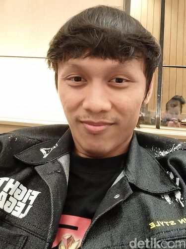 Berikut hasil foto kamera Realme 13+ 5G.