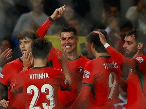 Portugal Vs Polandia: Ronaldo 2 Gol, A Selecao Pesta 5-1