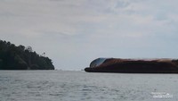 Pemandangan bangkai kapal FV Viking