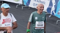 Seperti yang Pourliakas katakan, orang-orang sering tidak percaya usianya saat mereka melihatnya berlari maraton, tetapi ia menjawab dengan, Mengapa Anda tidak percaya? Kita semua bisa melakukannya. Asalkan kita mau.