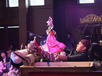 Semangat Dalang Muda Diynan dan Misi Lestarikan Wayang Golek