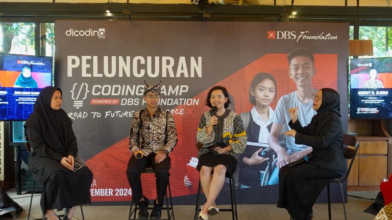 Memiliki visi menyajikan pembelajaran terstruktur dan berkualitas tinggi demi membentuk lulusan terampil yang siap berkarier di perusahaan teknologi dan startup, kolaborasi DBS Foundation dan Dicoding menggelar Coding Camp untuk siswa tingkat pendidikan tinggi dan SMK.