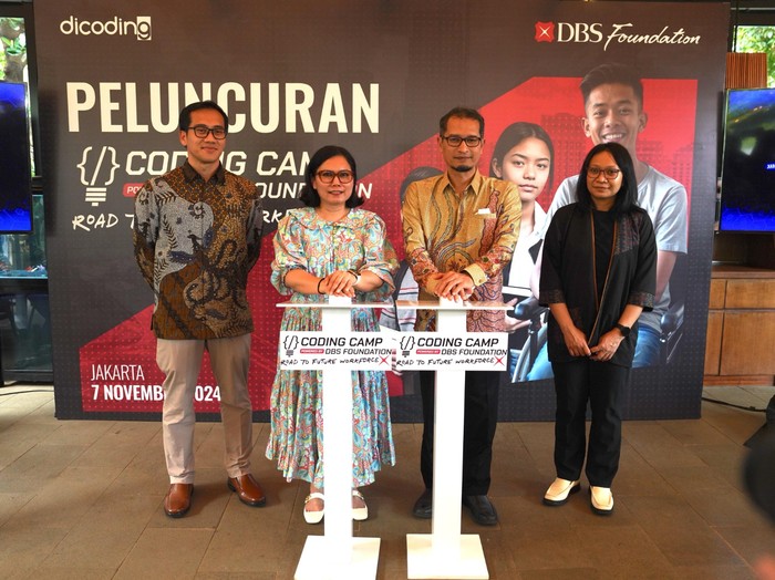 Memiliki visi menyajikan pembelajaran terstruktur dan berkualitas tinggi demi membentuk lulusan terampil yang siap berkarier di perusahaan teknologi dan startup, kolaborasi DBS Foundation dan Dicoding menggelar Coding Camp untuk siswa tingkat pendidikan tinggi dan SMK.
