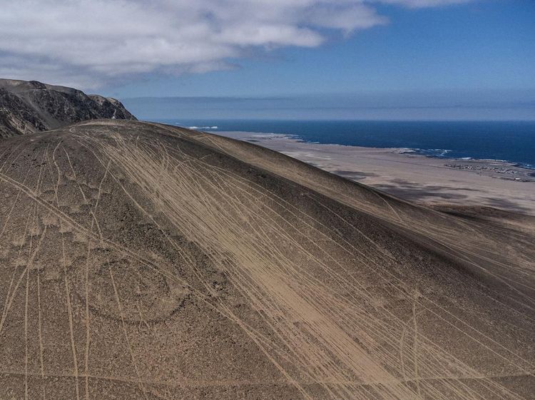 Duh, Geoglif di Gurun Raksasa Chile Dirusak Kendaraan Off-Road