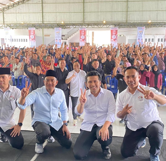 Emil Dardak di Pacitan