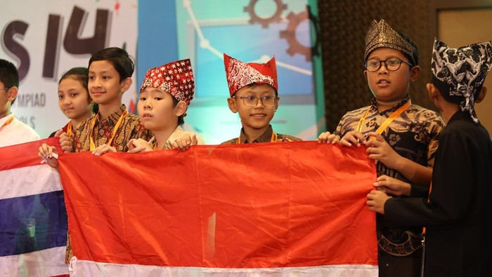 Lima Pelajar Banyuwangi Sabet Medali Emas Hingga Perunggu di Olimpiade Matematika dan Sains Tingkat Asia