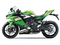 Potret Warna Baru Kawasaki Ninja ZX-25RR dengan Livery WSBK