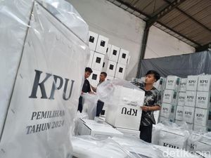 Rekapitulasi Perolehan Suara Tingkat Kecamatan di Surabaya Dimulai