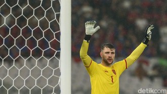 Maarten Paes Posting Begini, Bantah Rumor ke Persib Bandung?