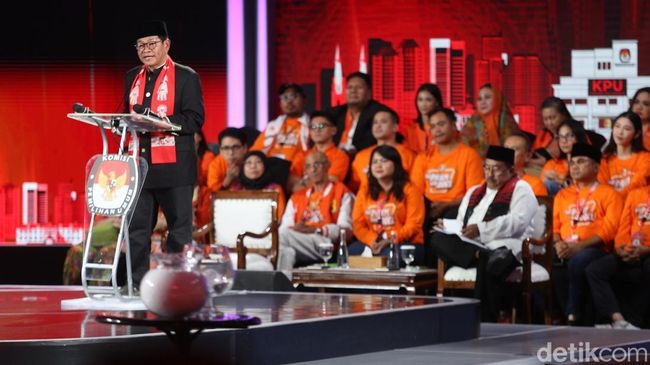 Momen Ketiga Calon Gubernur Jakarta Saling Adu Gagasan
