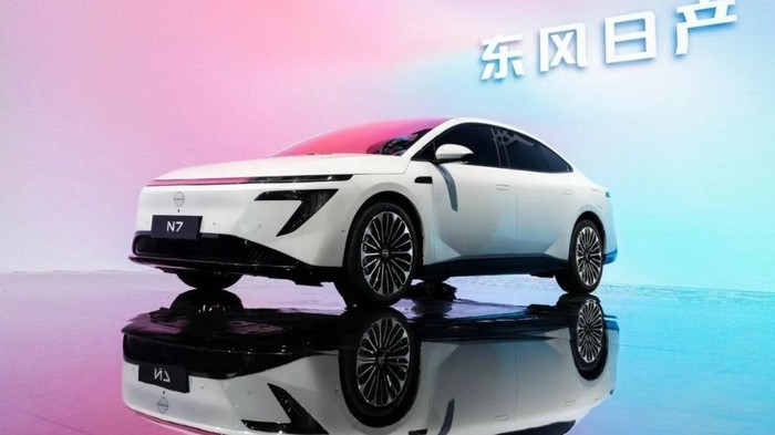 Nissan N7