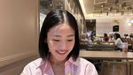 Pose Haruka Nakagawa Eks JKT48 Saat Makan Popcorn dan Jualan Sate